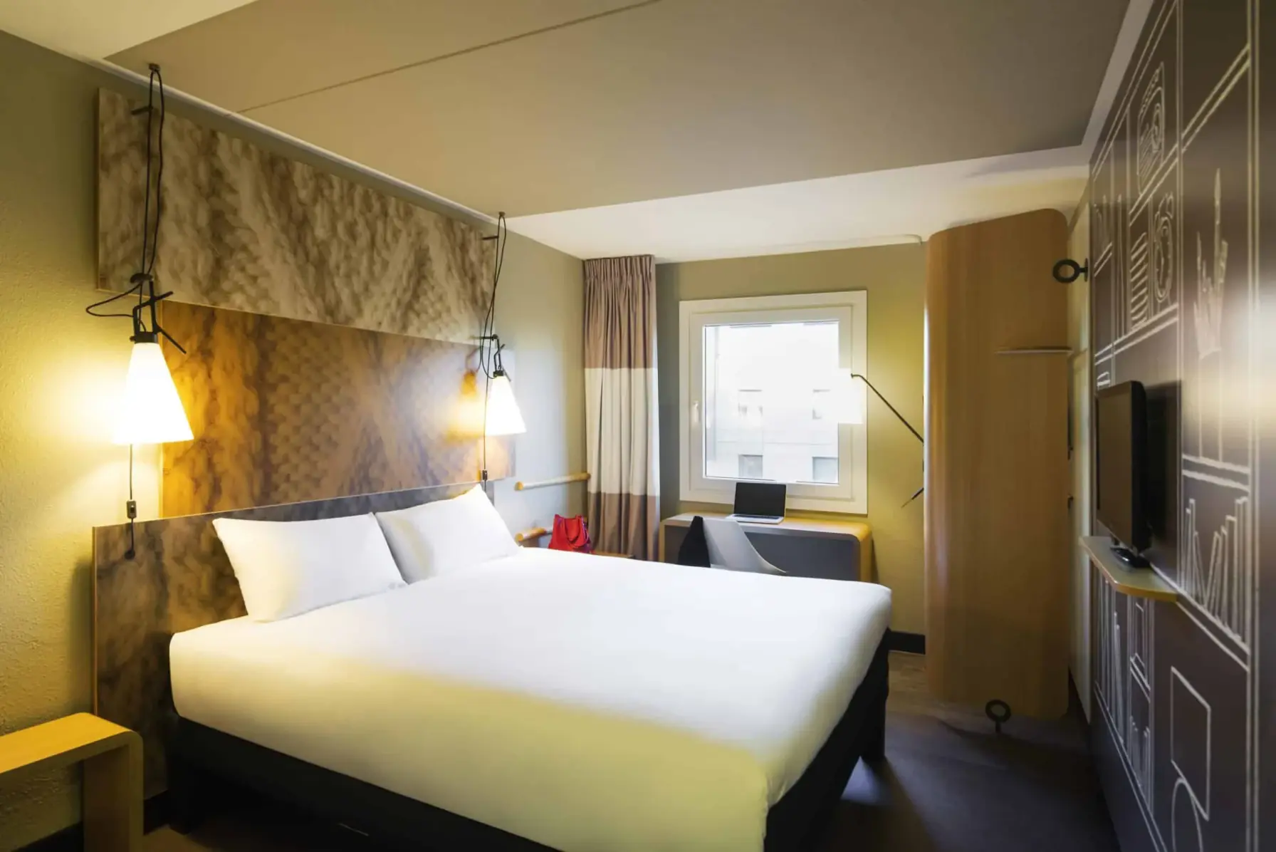 The Best Gay Friendly Hotels in Amsterdam